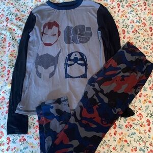 2 Pc Marvel shirt/pants pj set